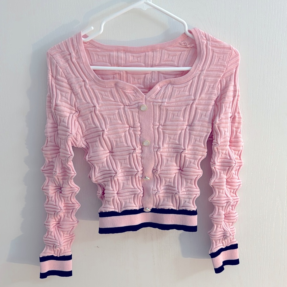 SHEIN Essnce Button Detail Sweater